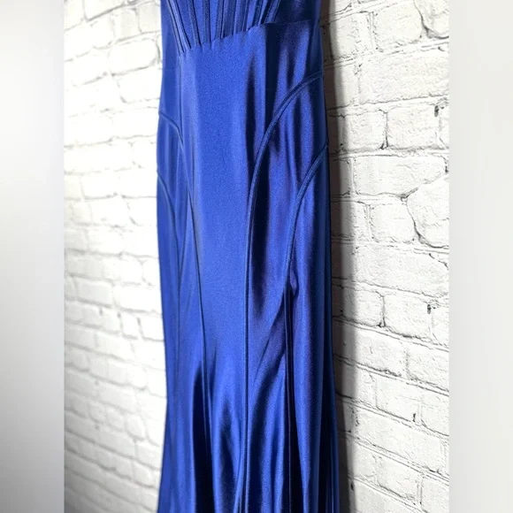 Ellie Wilde By Mon Cherie Formal Dress In Royal Blue, Size 0, EW36021